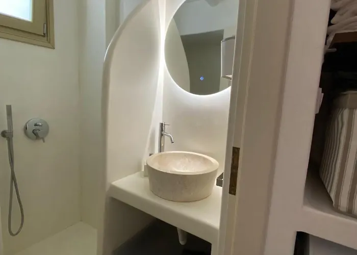 Delta With Sea View And Pool アパート *