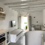 Delta With Sea View And Pool